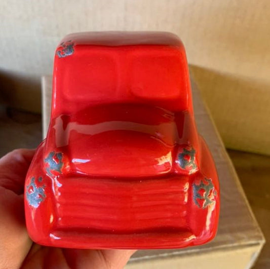 Ryan red Truck Planter