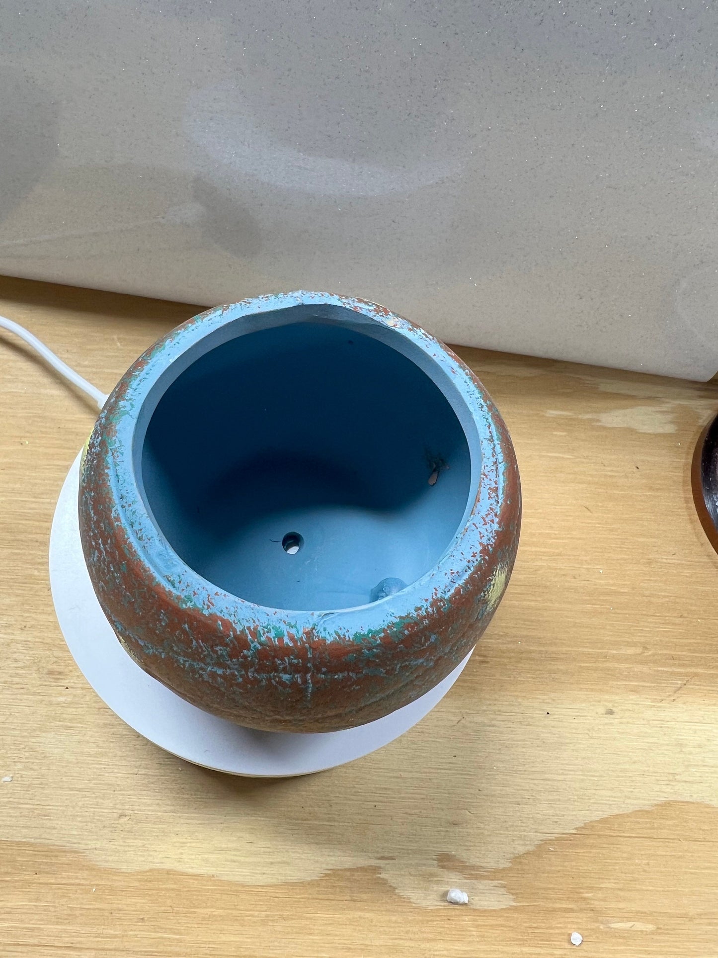 Bobby brown & blue planter