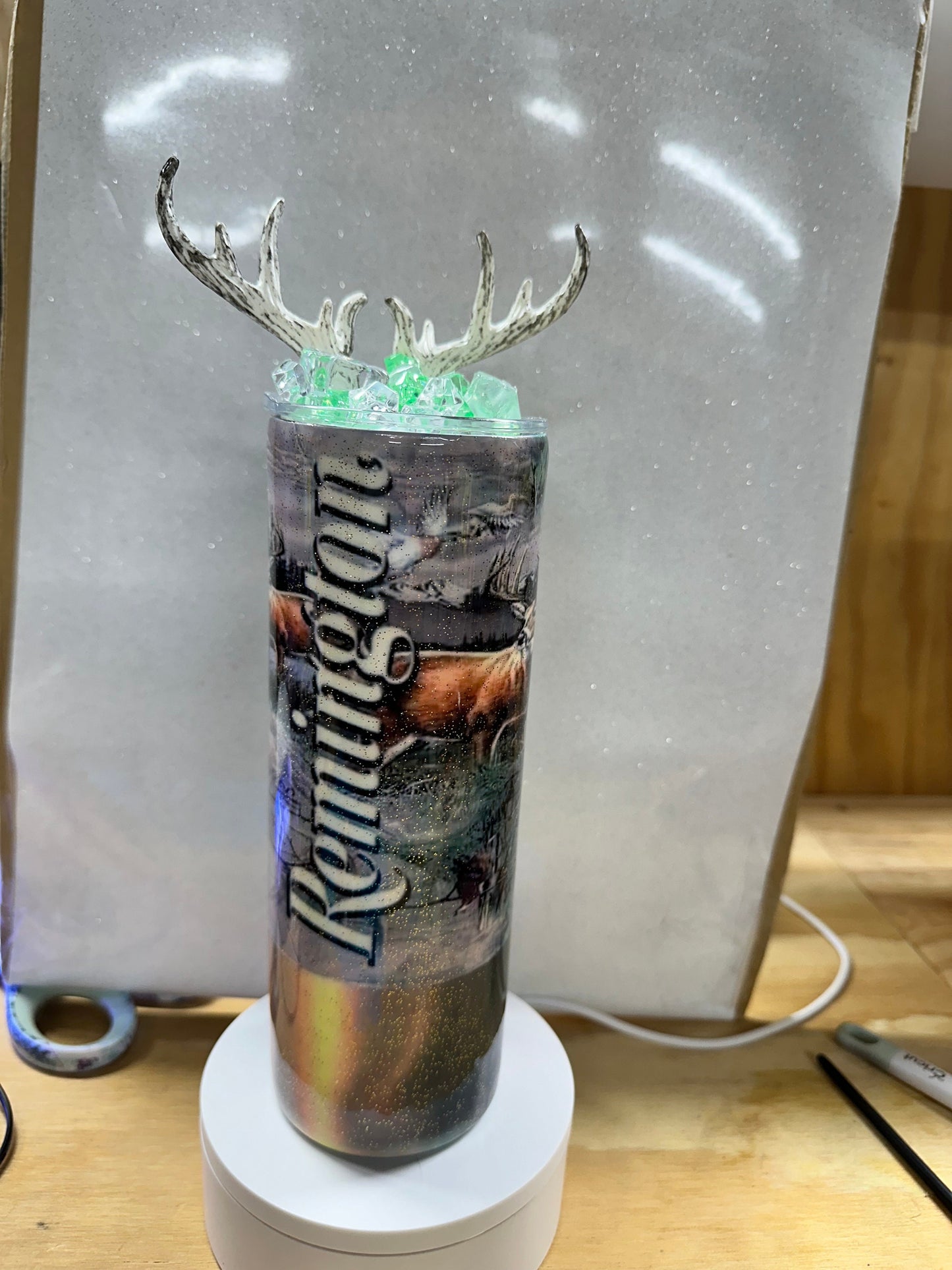 Rustic Bullet-Base Hunting Tumbler – Deer, Forest & Camo Design
